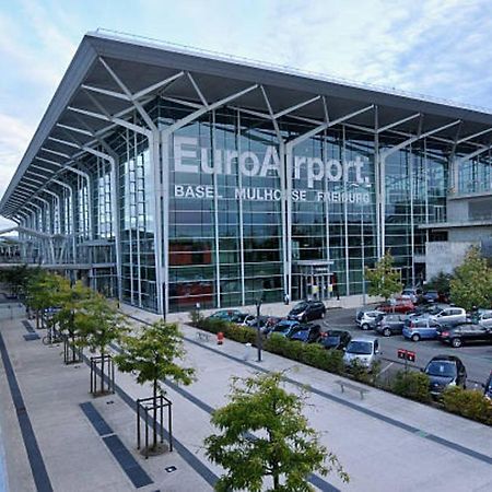 Hotel Berlioz Euroairport Basel - Mulhouse - Freiburg Saint-Louis  Exterior foto